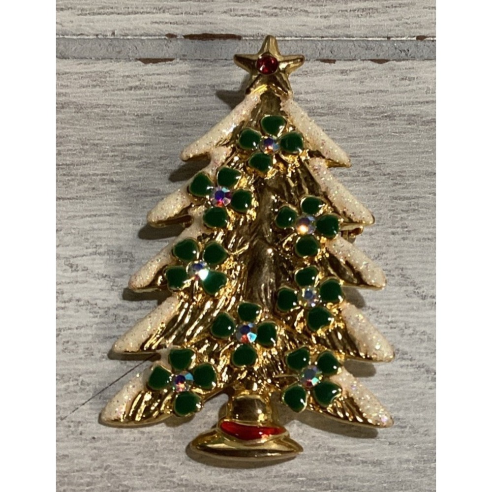 Goldtone Pin with Faux Diamond Stones Textured Painted Christmas Tree‎ Vintage